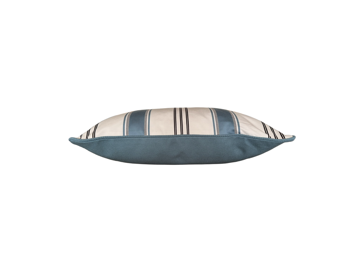 MILA – coloris Bleu phtalo