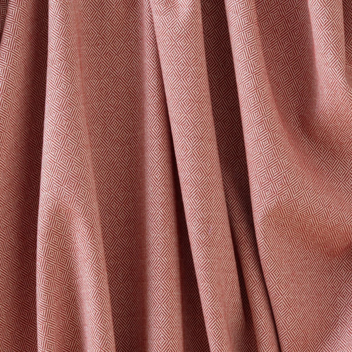 Edmond Rouge Tomette - coupe de tissu EDD805
