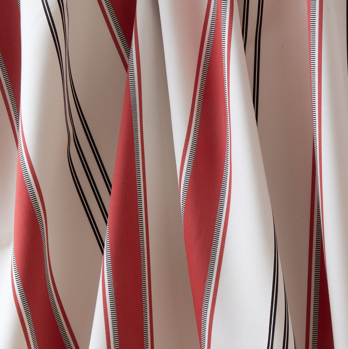 MILA – coloris Rouge piment