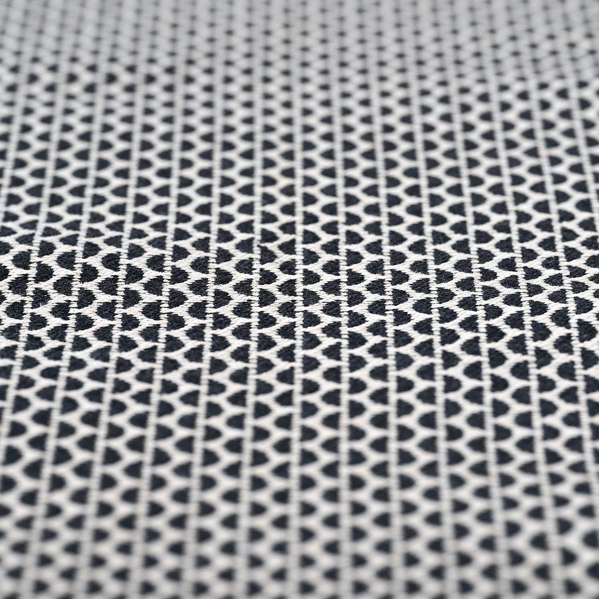 DEMI – coloris Noir
